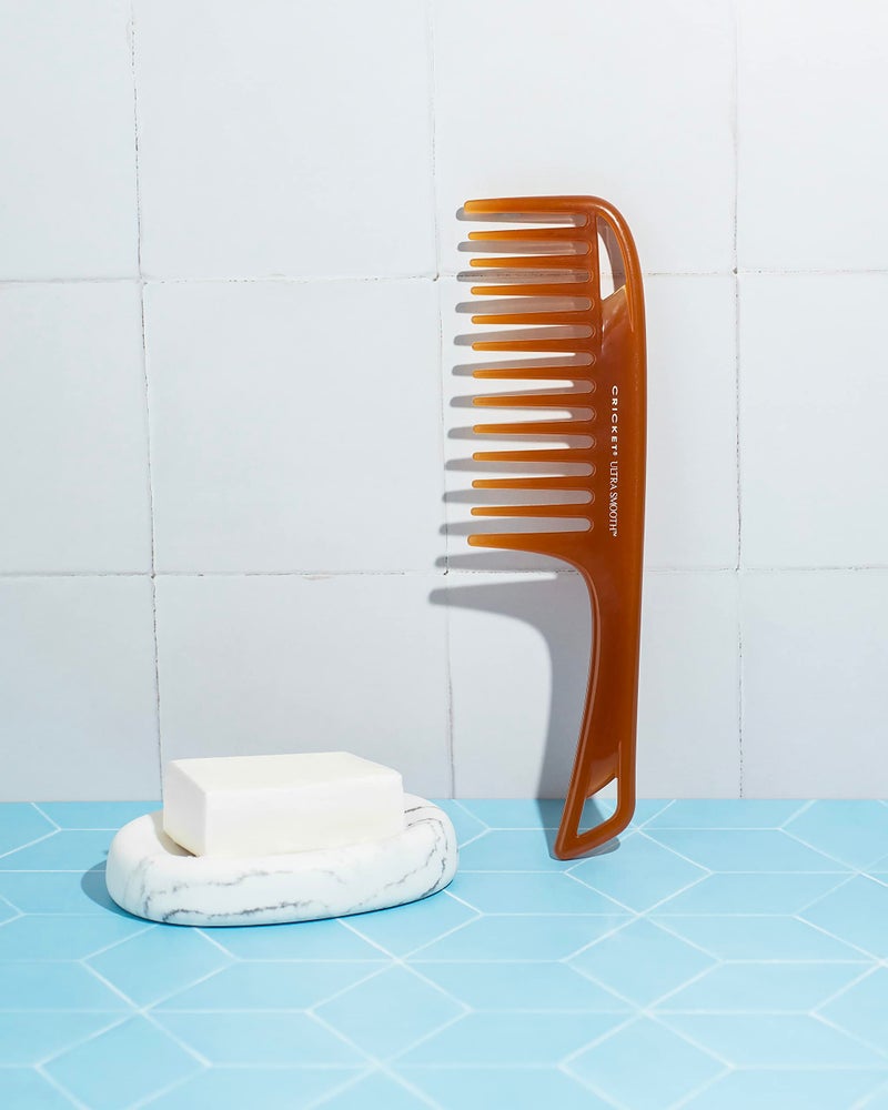 Cricket Ultra Smooth Detangler Comb for Wet, Dry, Long, Thick Hair Anti-Frizz Detangling Shower Comb with Argan & Olive Oils and Keratin Protein Infused Plastic - Image 3